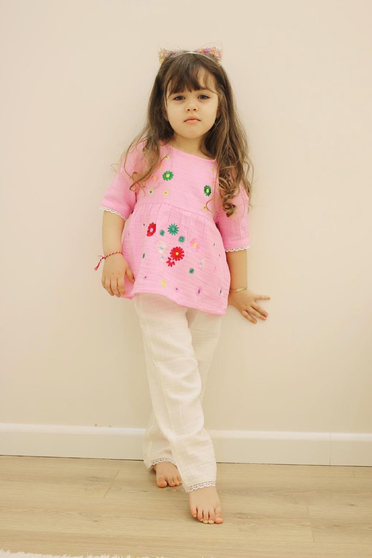 Kız Çocuk Pembe Müslin Takım