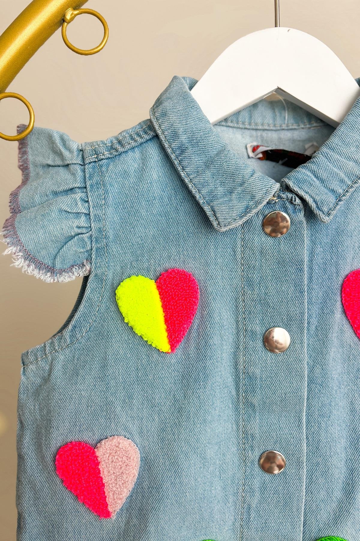 Kız Çocuk Kalp Nakışlı Kot Gömlek Şort Takım