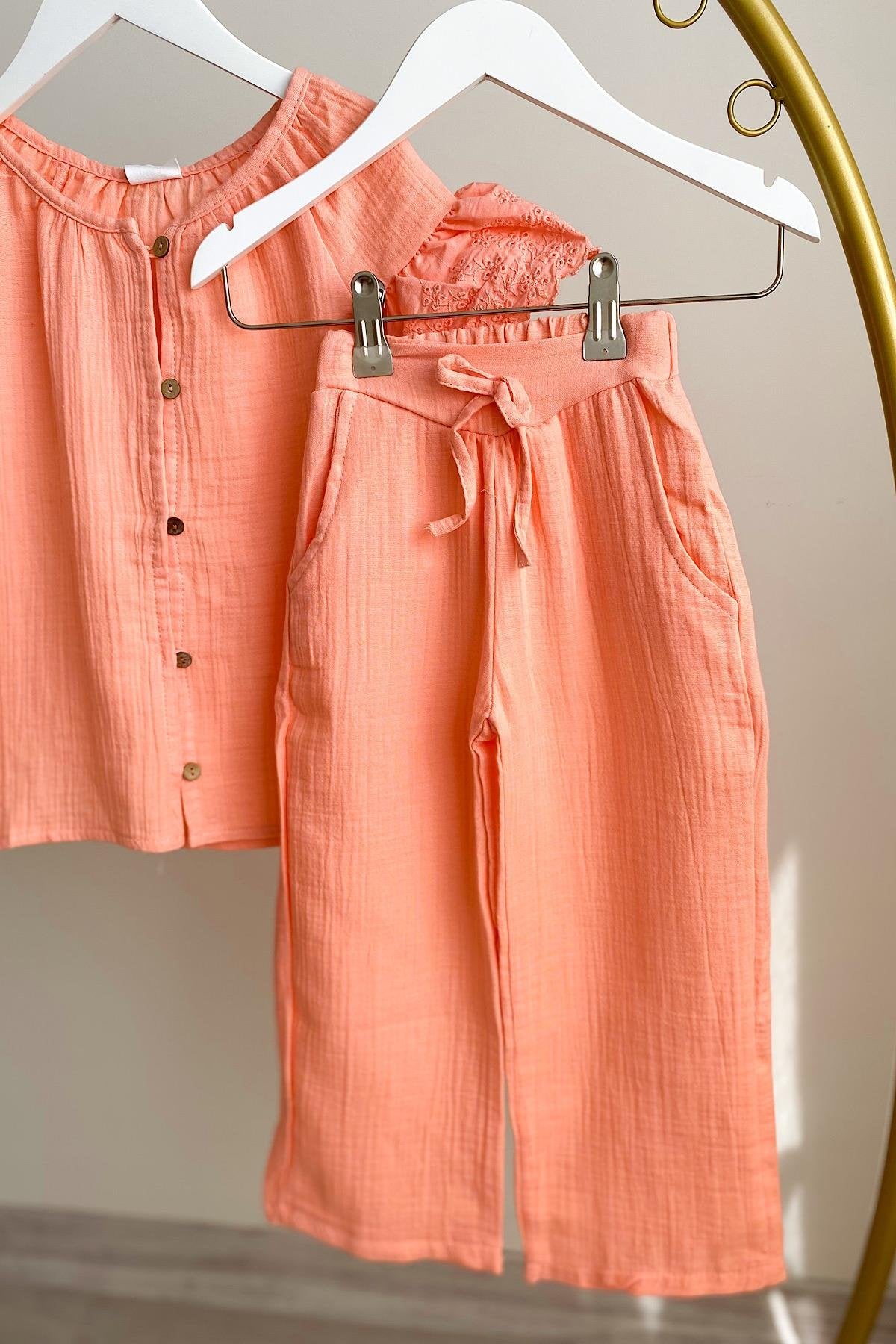 Kız Çocuk Somon Fisto Detay Müslin Takım