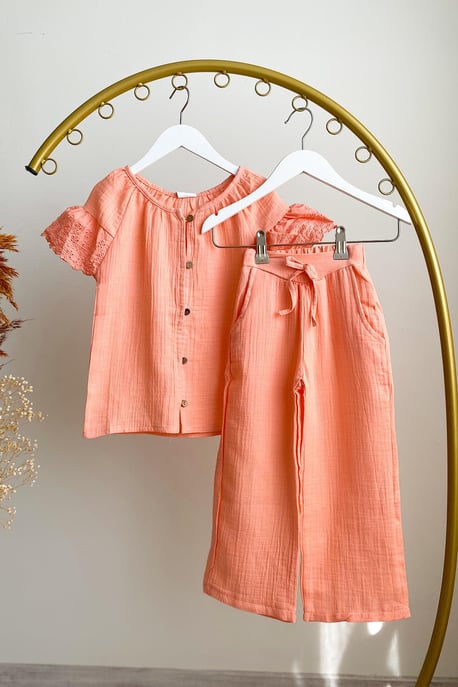 Kız Çocuk Somon Fisto Detay Müslin Takım