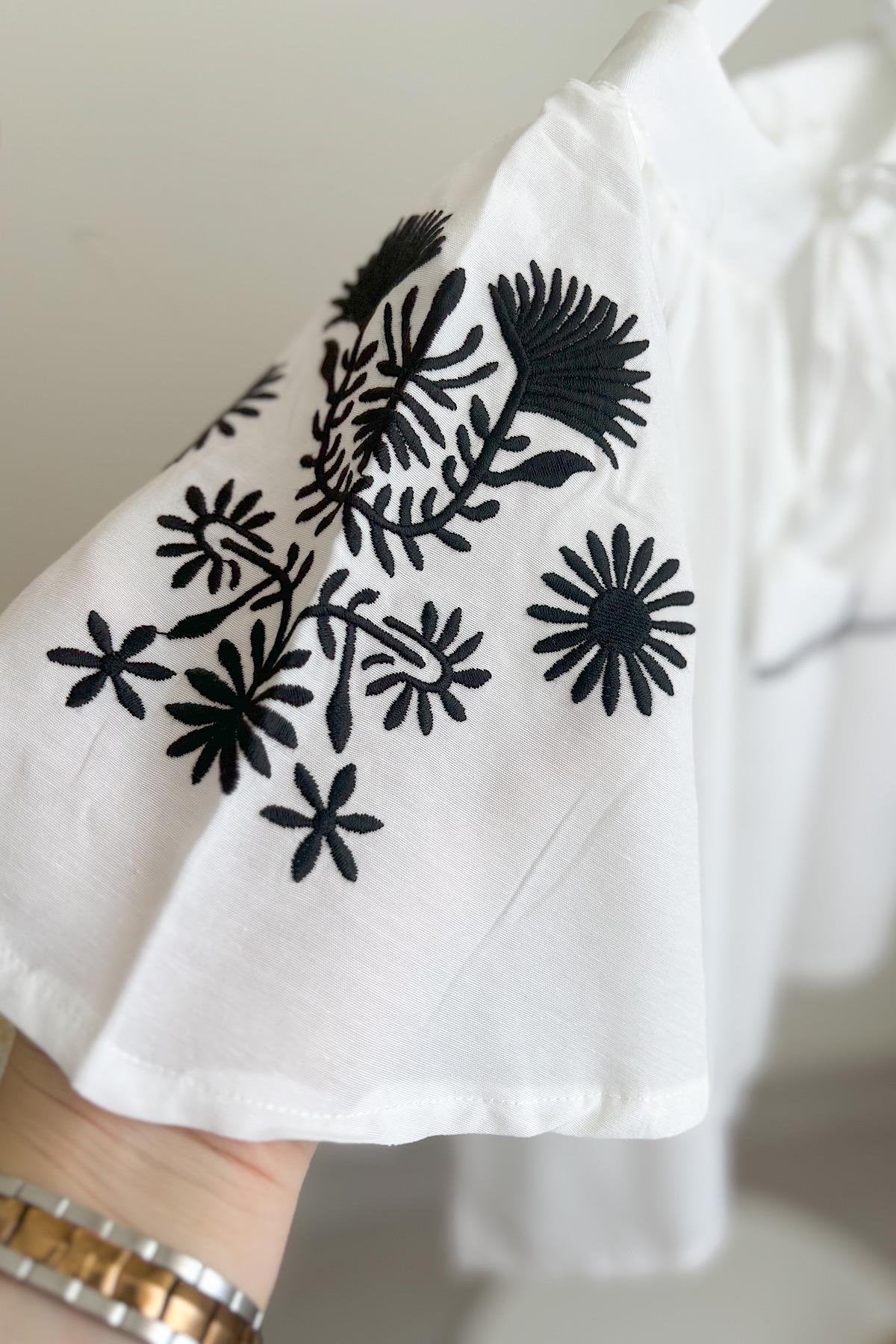 Kız Çocuk Nakış Detaylı Poplin Gömlek