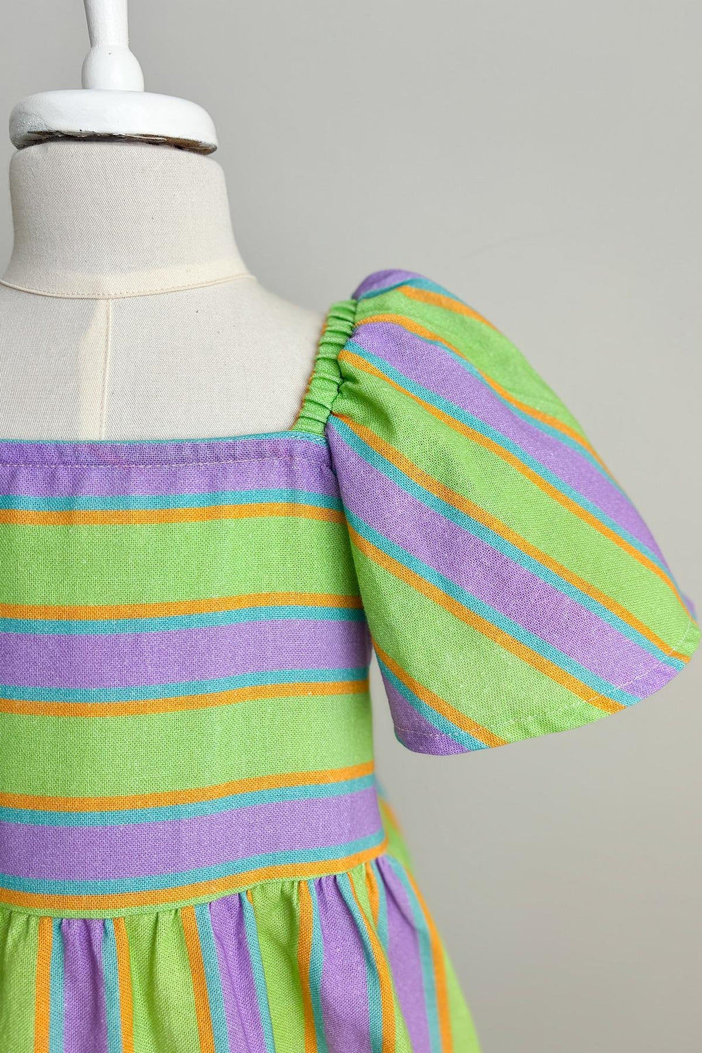 Kız Çocuk Çizgili Keten Elbise