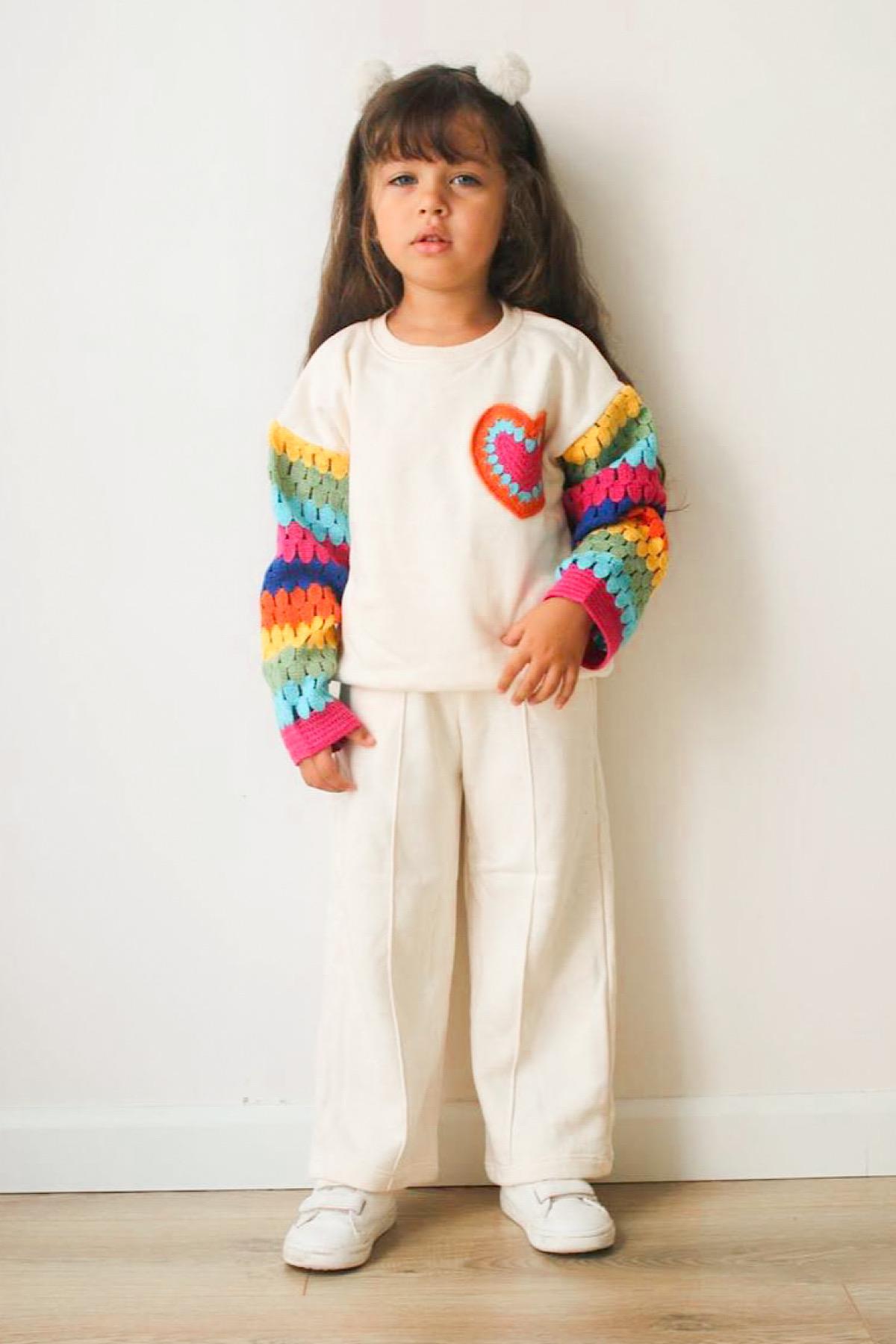 Kız Çocuk Motifli Sweatshirt Şardonlu Takım