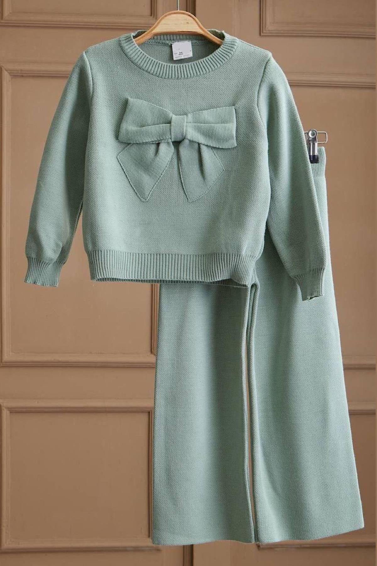 Kız Çocuk Fiyonk Detay Triko Takım