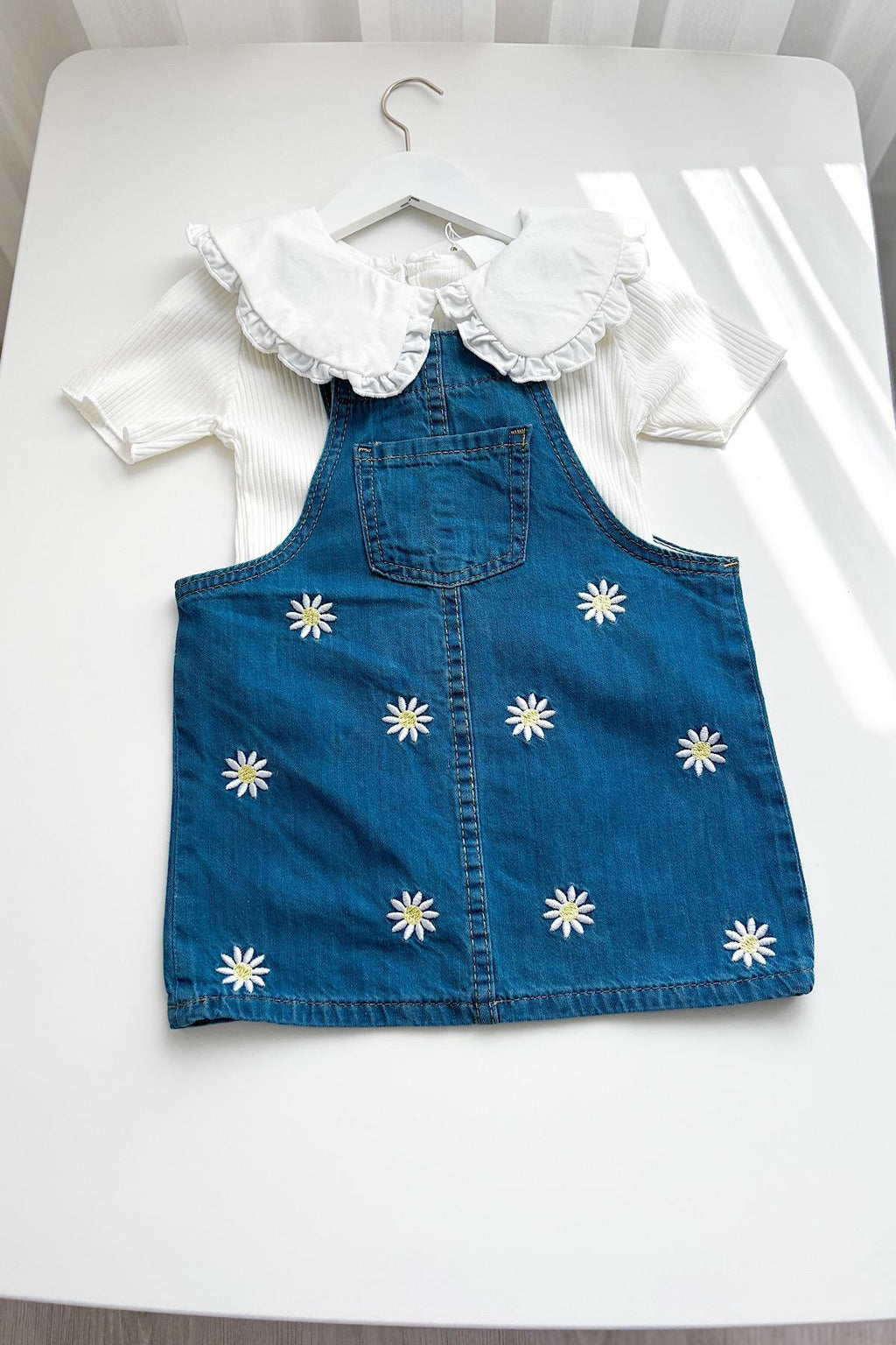 Kız Çocuk Papatya İşleme Kot Elbise