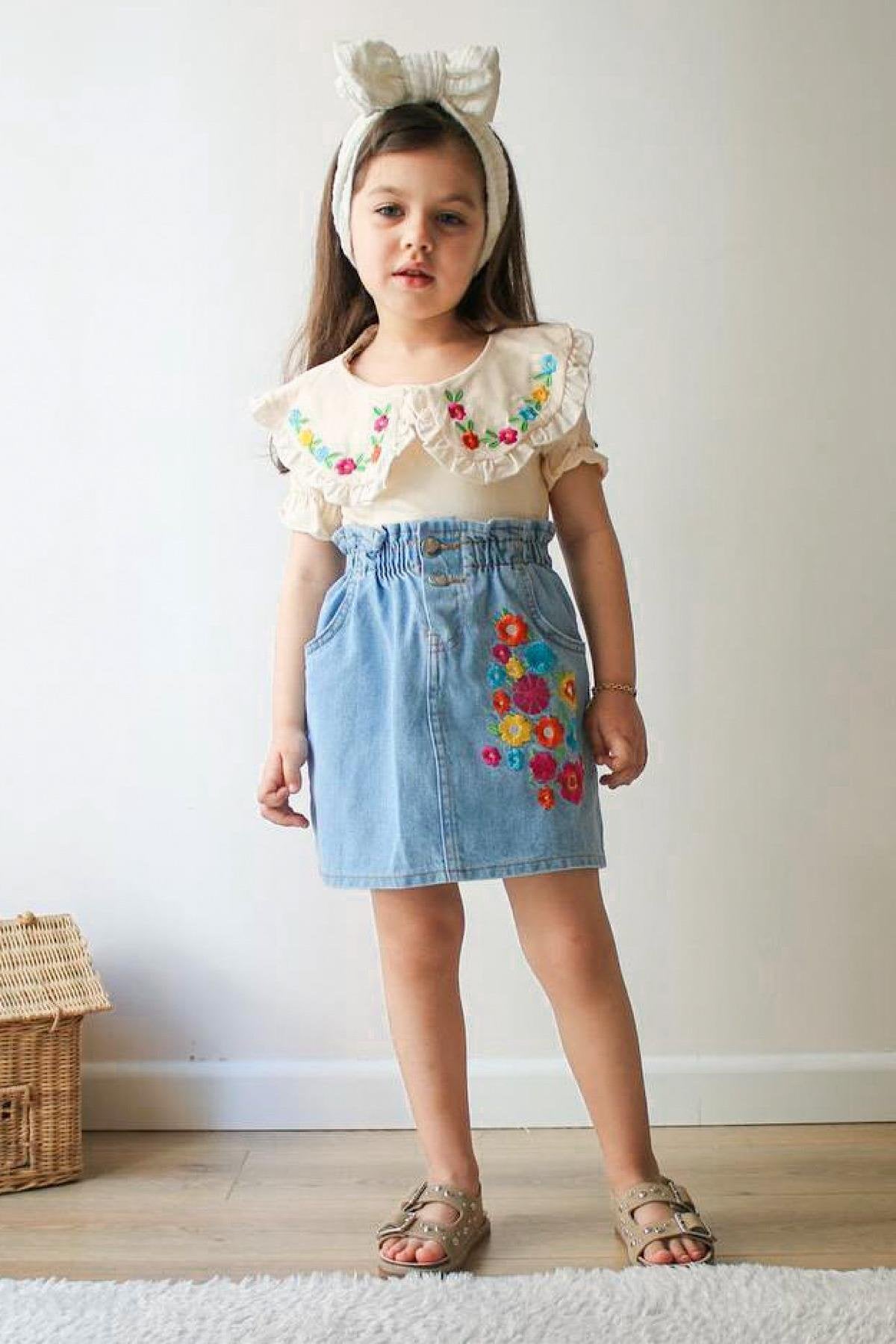 Kız Çocuk Nakış Detay Etekli Takım