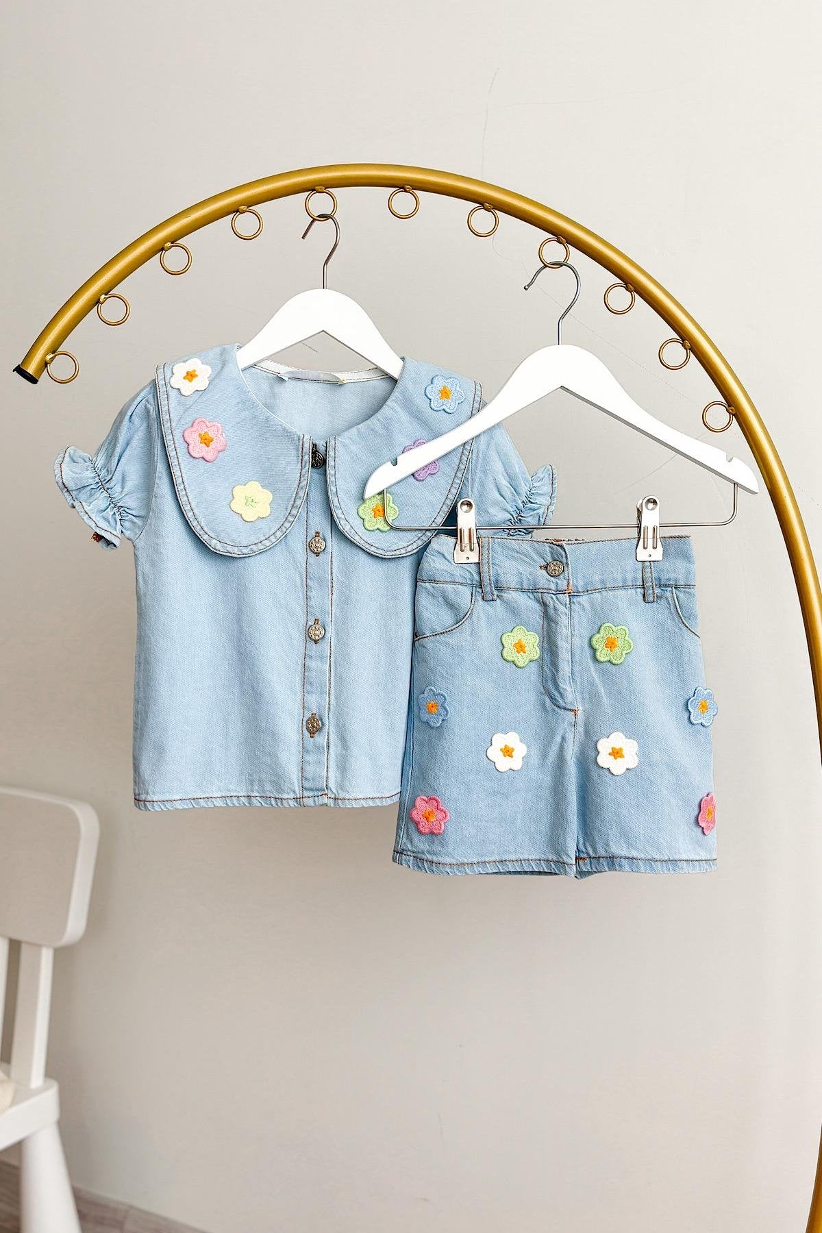 Kız Çocuk Çiçek Aplike Kot Takım