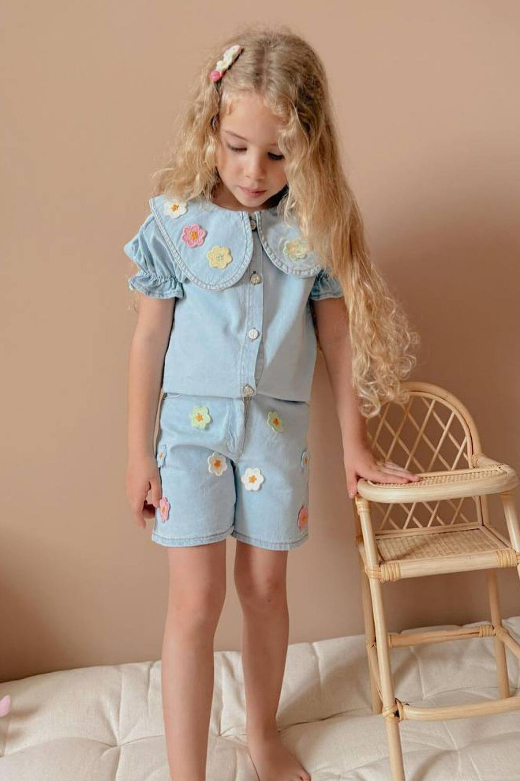 Kız Çocuk Çiçek Aplike Kot Takım